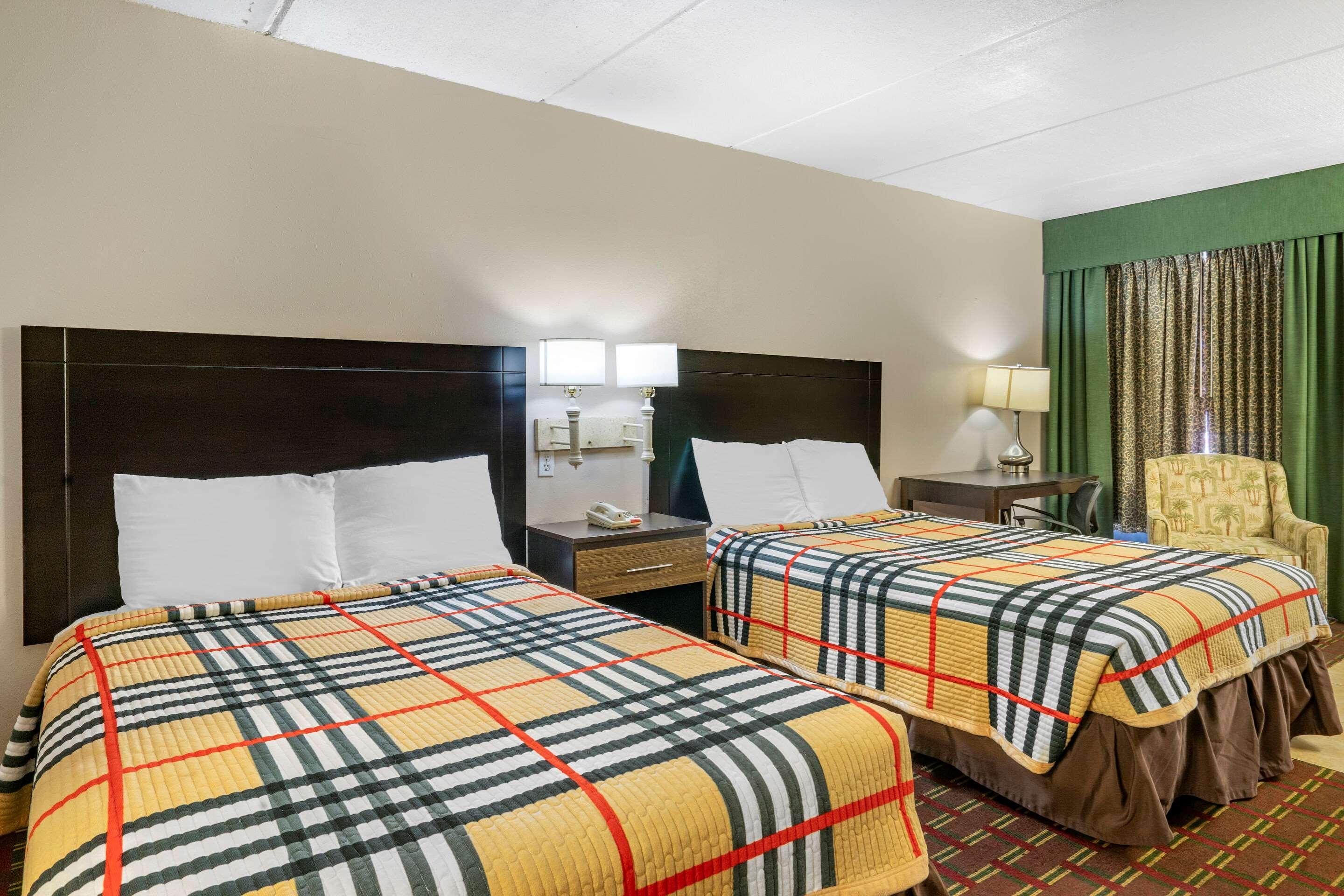 Rodeway Inn Clearwater-Dunedin Esterno foto