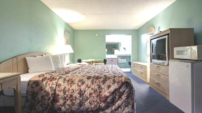 Rodeway Inn Clearwater-Dunedin Esterno foto