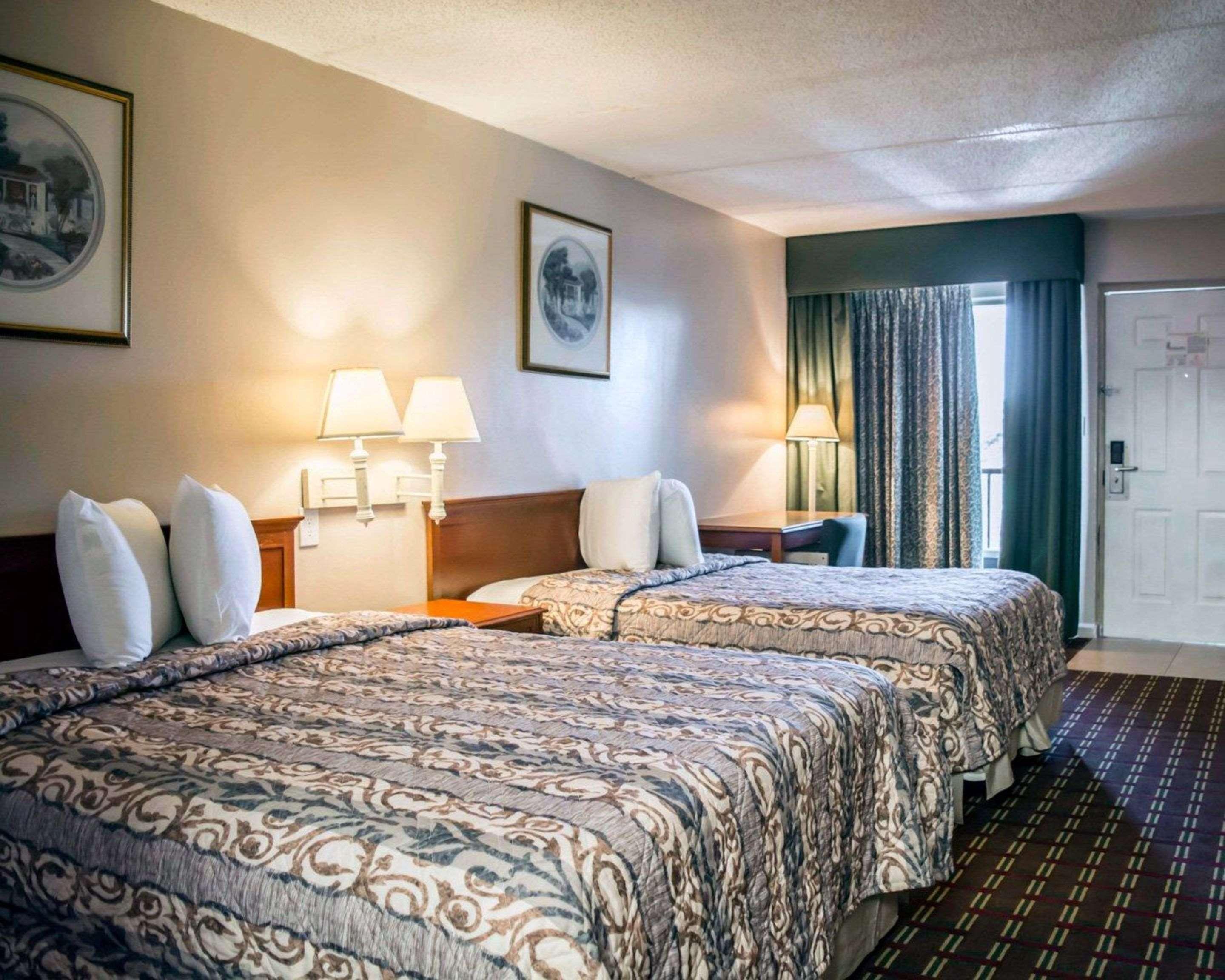 Rodeway Inn Clearwater-Dunedin Esterno foto
