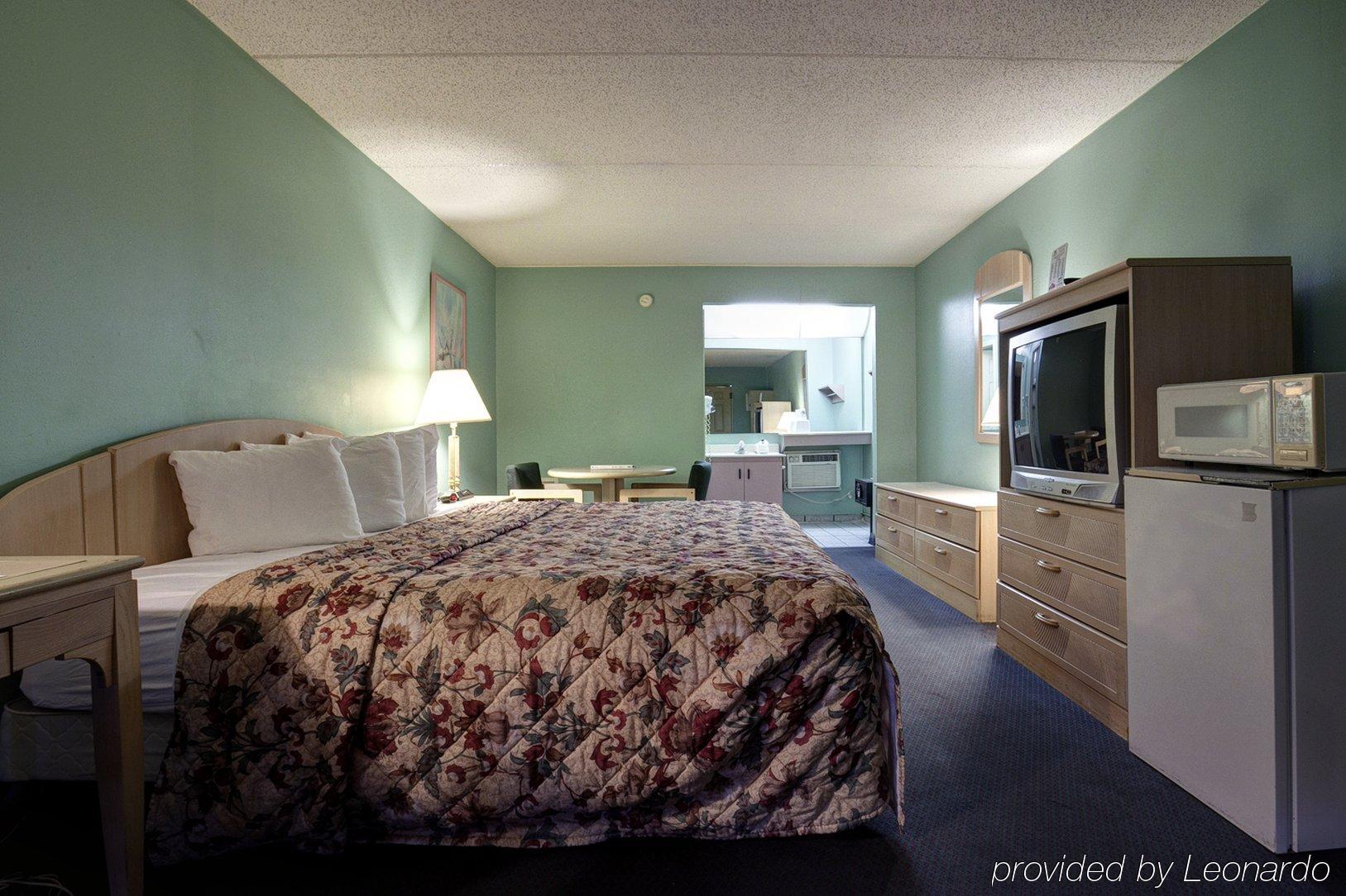 Rodeway Inn Clearwater-Dunedin Camera foto