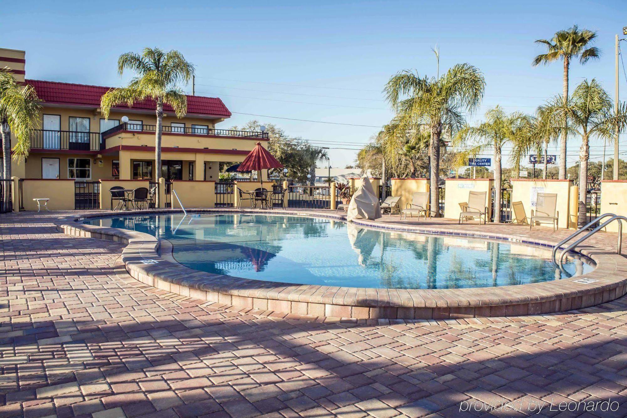 Rodeway Inn Clearwater-Dunedin Esterno foto
